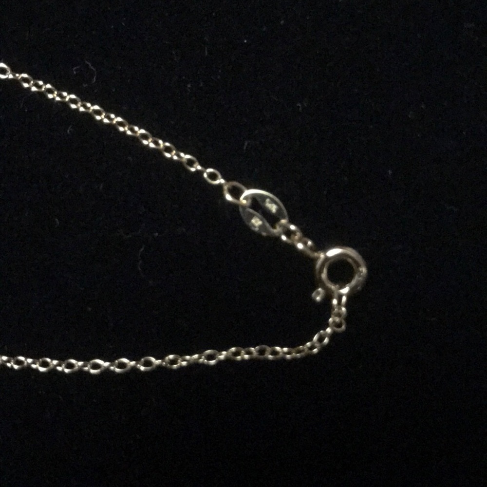 Gold plated circle pendant - Picture 3 of 4